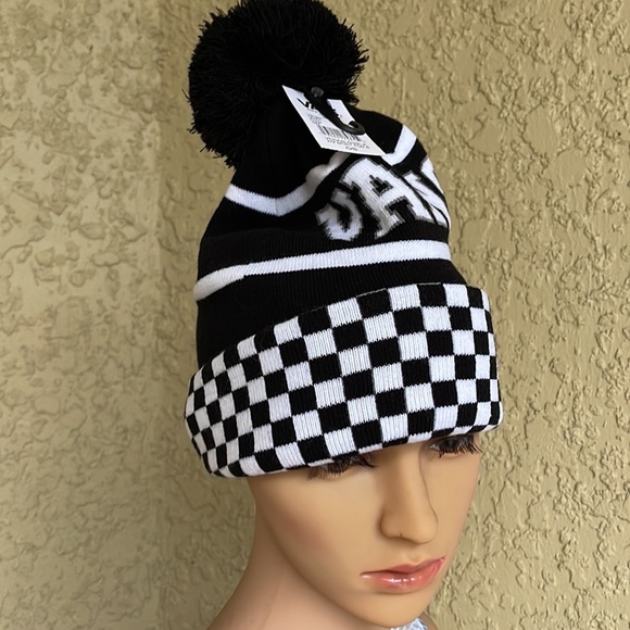 Vans WM Spirit Pom Black Checker Beanie Skateboarding Hat Women Men VN0A5LG3BLK - Picture 8 of 16